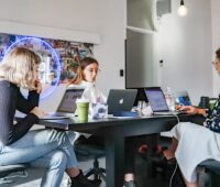 How to teach an online course